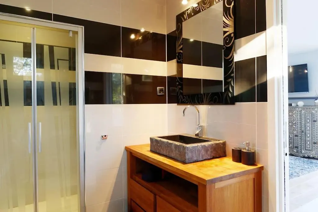 Luxueuse Villa Vue Mer Avec Piscine Golfe De St Tropez 14 Personnes Grimaud