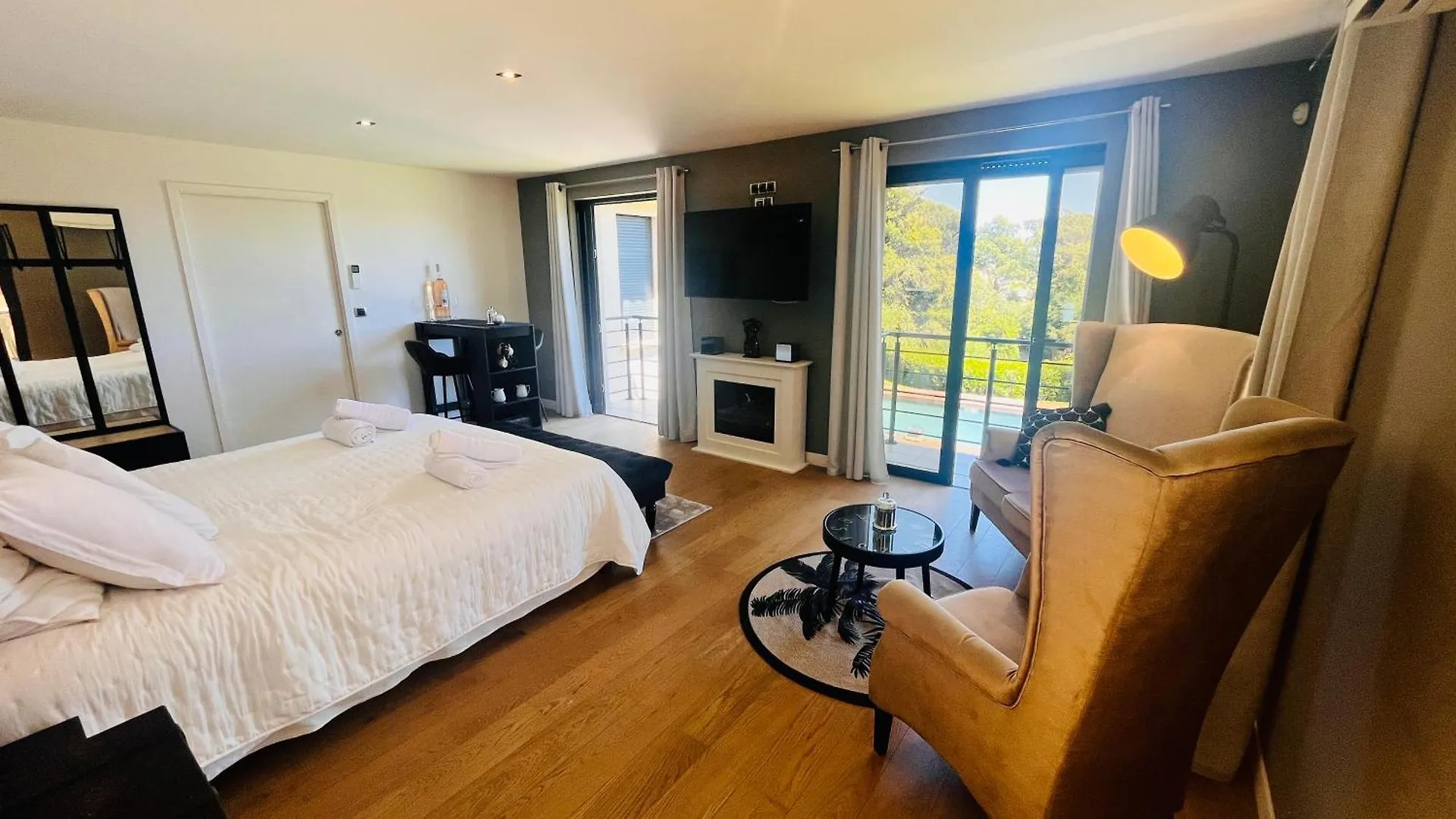 Luxueuse Villa Vue Mer Avec Piscine Golfe De St Tropez 14 Personnes Grimaud