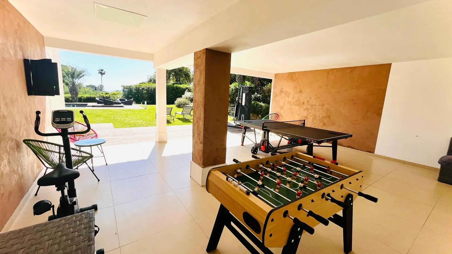 Luxueuse Villa Vue Mer Avec Piscine Golfe De St Tropez 14 Personnes Grimaud 0*,  Frankrig